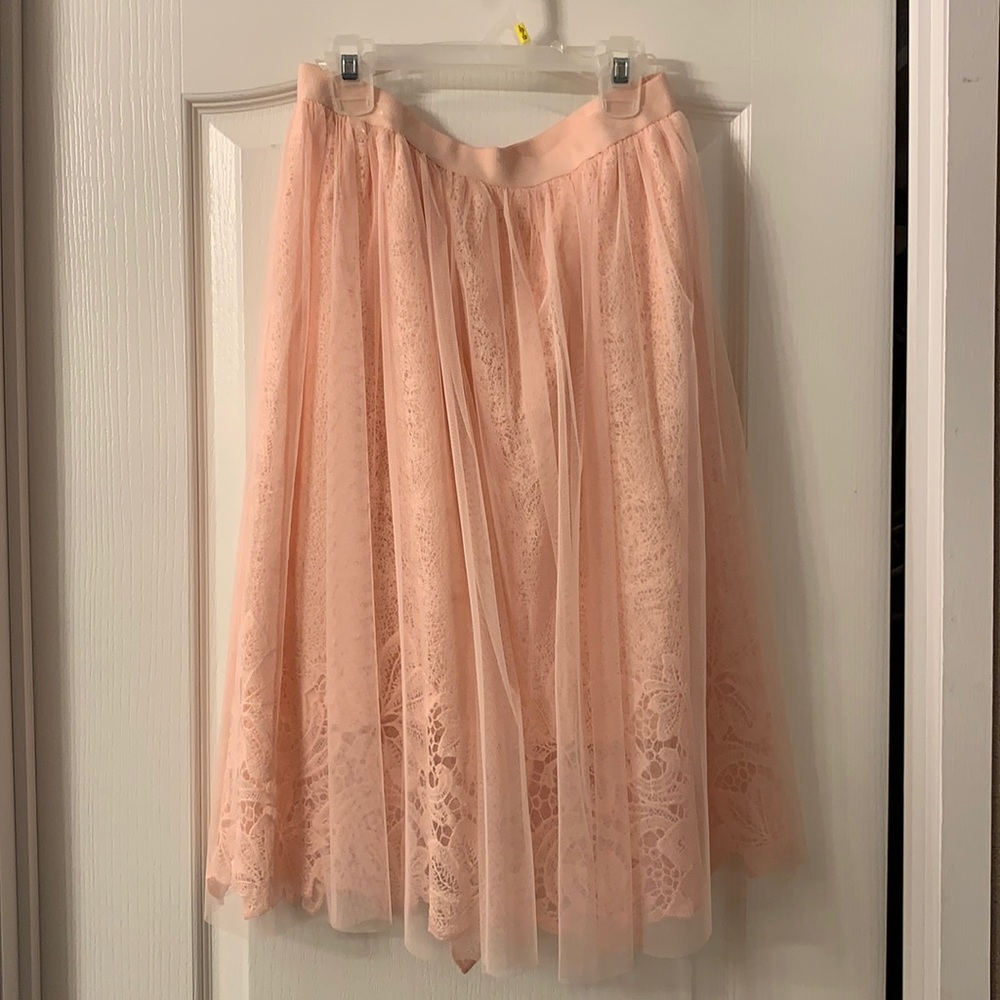 Pink tulle midi skirt